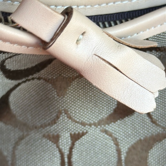 Tan and Cream Monogram Shoulder Bag - Picture 6 of 8
